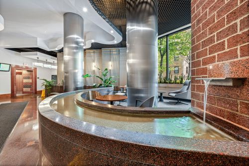 910-3660 N Lake Shore Drive, Chicago, IL, 60613 | Card Image