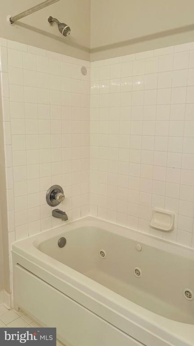 UNIT-101 - 6476 Cheyenne Dr, Condo with 2 bedrooms, 2 bathrooms and null parking in ALEXANDRIA VA | Image 13