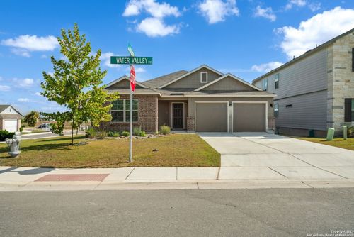 1177 Water Valley, Seguin, TX, 78155 | Card Image