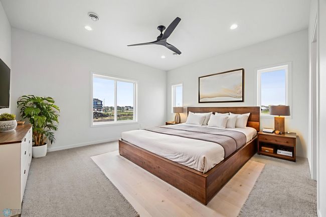 Owner's Bedroom Suite | Image 17