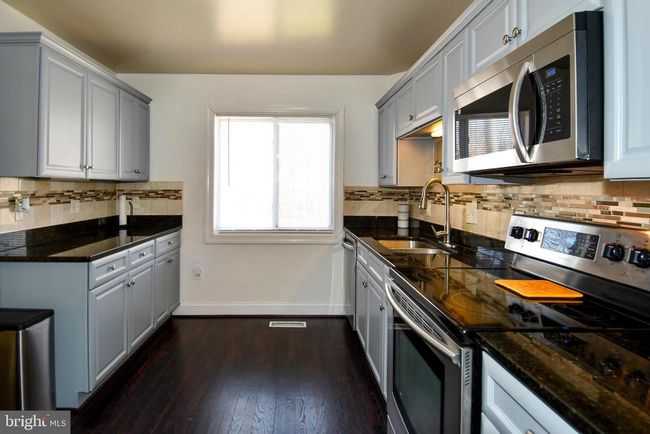 12604 Dulcinea Pl, Townhouse with 3 bedrooms, 3 bathrooms and null parking in WOODBRIDGE VA | Image 23