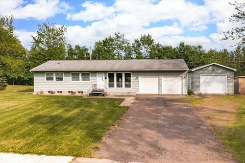 36 Arthur Cir, Silver Bay, MN, 55614-1305 | Card Image