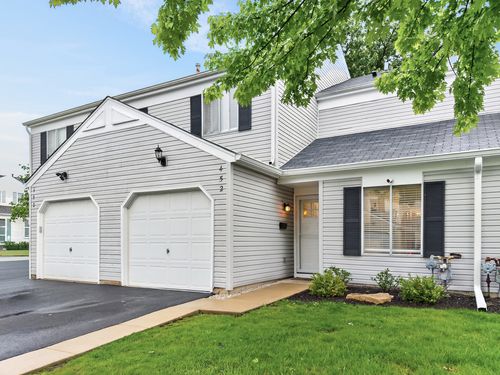 452 Minnesota Cir, Carol Stream, IL, 60188-9218 | Card Image