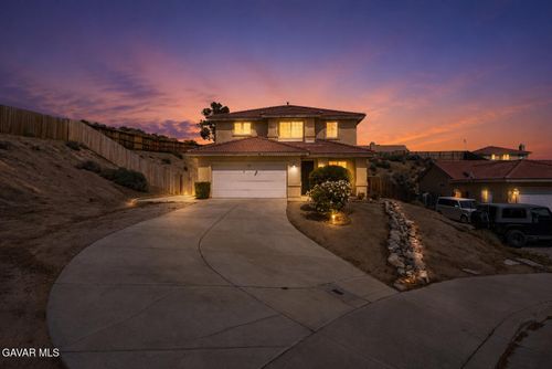 3608 Silver Spur Ct, Rosamond, CA, 93560-6806 | Card Image