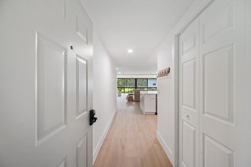 c203-2810 Polo Island Drive, Wellington, FL, 33414 | Card Image
