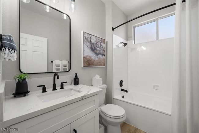 Remodeled secondary bathroom. Luxury! | Image 28