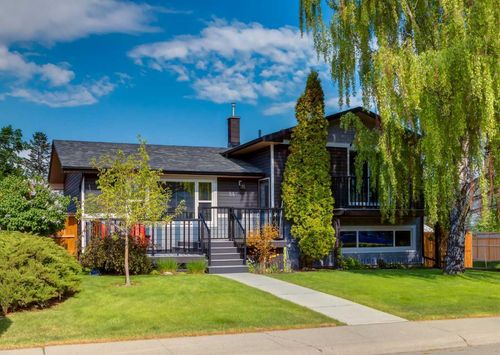 84 Fullerton Rd Se, Calgary, AB, T2H1E5 | Card Image