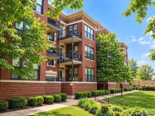 7-527 Clara Ave, Saint Louis, MO, 63112-1929 | Card Image