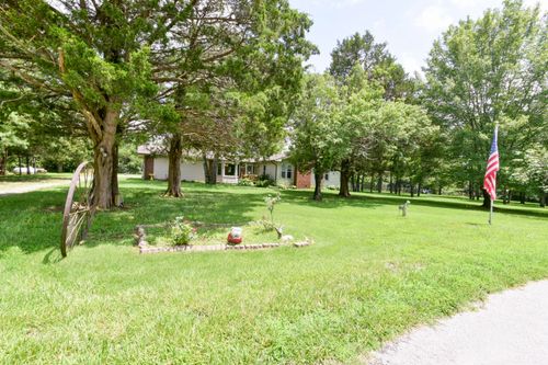 7272 N Farm Road 191, Fair Grove, MO, 65648-8307 | Card Image