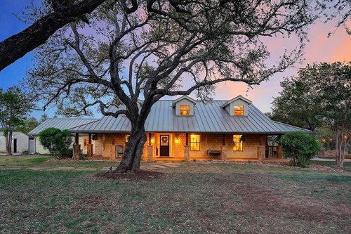 301 Medlin Creek Loop, Dripping Springs, TX, 78620-3156 | Card Image