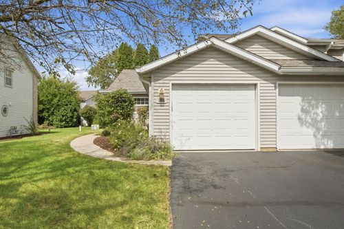 1954 David Dr, Chesterton, IN, 46304-3015 | Card Image