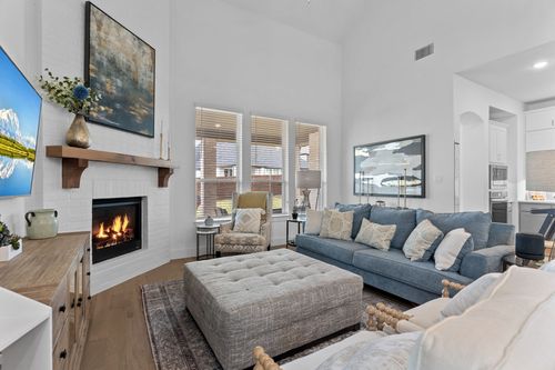 1748 Boxwood Row Dr, Aubrey, TX, 76227-4513 | Card Image