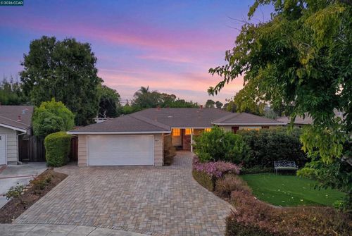 3820 Thrush Ct, Santa Clara, CA, 95051-4219 | Card Image