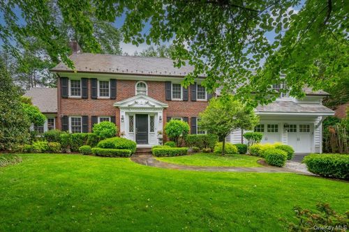 7 Harcourt Rd, Scarsdale, NY, 10583-3005 | Card Image