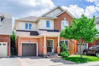 5228 Garland Cres, House other with 3 bedrooms, 2 bathrooms and 3 parking in Burlington ON | Image 1