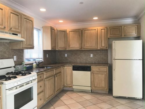 110-110 2nd St, Harrison, NY, 10528-4610 | Card Image