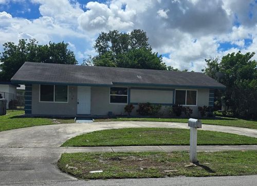 2710 Nw 9th St, Pompano Beach, FL, 33069-2143 | Card Image