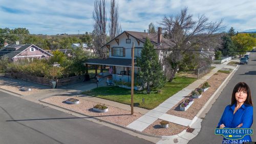 117 W Cedar St, Glenrock, WY, 82637-5096 | Card Image