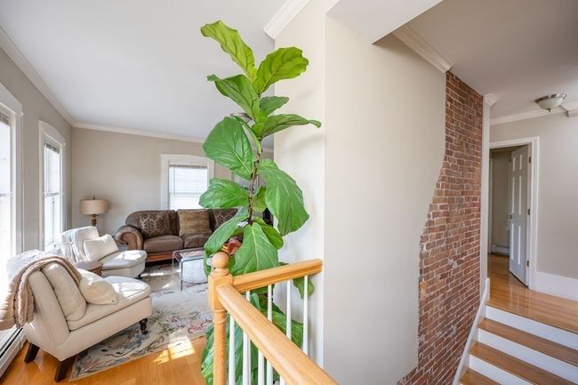 10 - 8 East St, Home with 9 bedrooms, 7 bathrooms and 6 parking in Hingham MA | Image 4