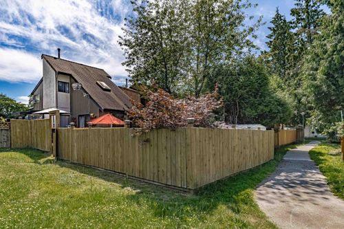 3035 Ashbrook Pl, Coquitlam, BC, V3C4A8 | Card Image