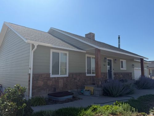 180 N Sage Ln, Loa, UT, 84747 | Card Image