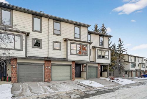 2-185 Woodridge Drive Sw, Calgary, AB, T2W3X7 | Card Image