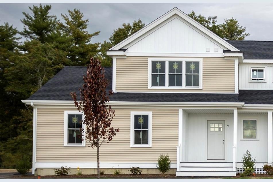Katlyn Cir, Rochester, MA 02770 #1