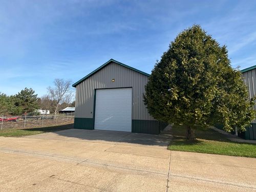 7365 Rapid City Rd Nw, Rapid City, MI, 49676-9487 | Card Image