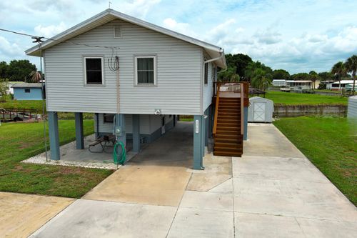 1065 Peach Ln, Okeechobee, FL, 34974-0530 | Card Image