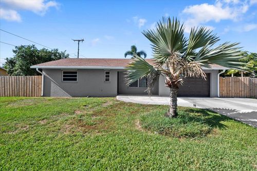 9110 Banquet Way, Lake Worth, FL, 33467-4712 | Card Image