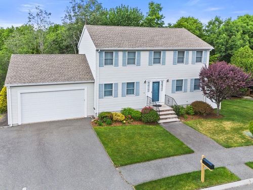 31 Emerald Dr, Lynn, MA, 01904-1254 | Card Image