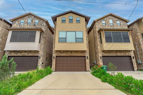 a-406 Fenn St, Houston, TX, 77018-4504 | Card Image