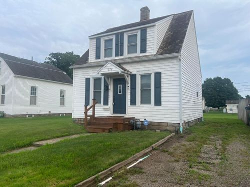 1228 8th Ave, Lancaster, OH, 43130-2304 | Card Image