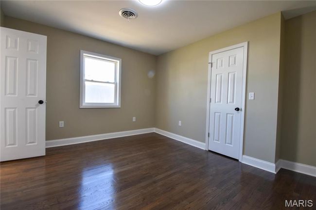 305 E Hauser St, House other with 4 bedrooms, 3 bathrooms and 2 parking in Litchfield IL | Image 20