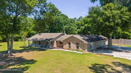 13394 W Echo Dr, Gulfport, MS, 39503-1101 | Card Image