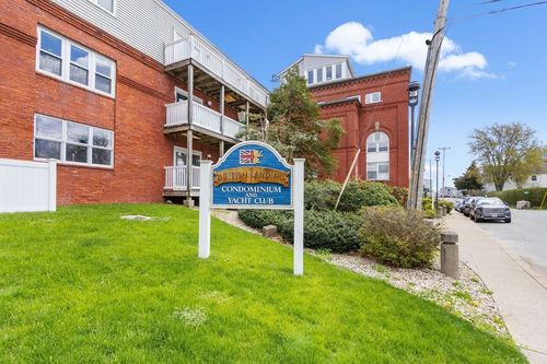 21-45 Main St, Wareham, MA, 02571-2154 | Card Image