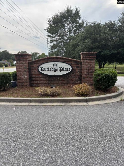 51 Edinburgh Castle Ln, Camden, SC, 29020-1652 | Card Image