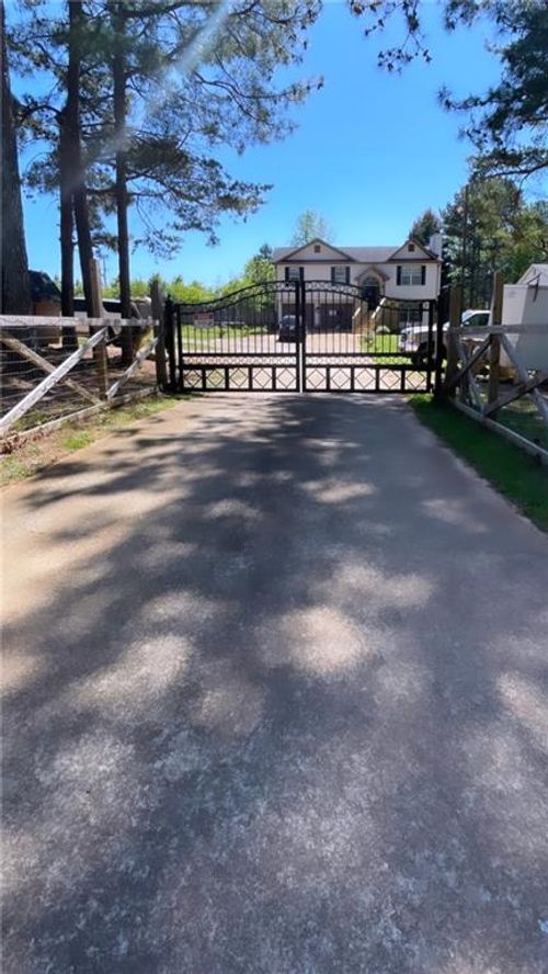 6169 Lights Ferry Rd, flowery branch, GA, 30542-2644 | Card Image