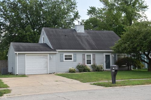721 Meadow Ln, Greenfield, IN, 46140-1050 | Card Image