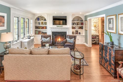 2e-17 Beechtree Ln, Bronxville, NY, 10708-1413 | Card Image