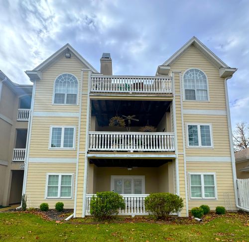 lb-100 Woodland Dr N, Branson, MO, 65616-9077 | Card Image