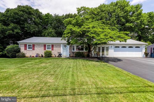 5620 Plainview Rd, HARRISBURG, PA, 17111-3337 | Card Image