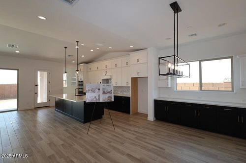 32415 N 135th Dr, Peoria, AZ, 85383-8111 | Card Image