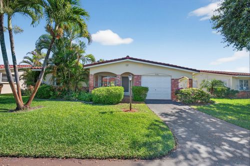 4340 Nw 13th Ave, Deerfield Beach, FL, 33064-1117 | Card Image