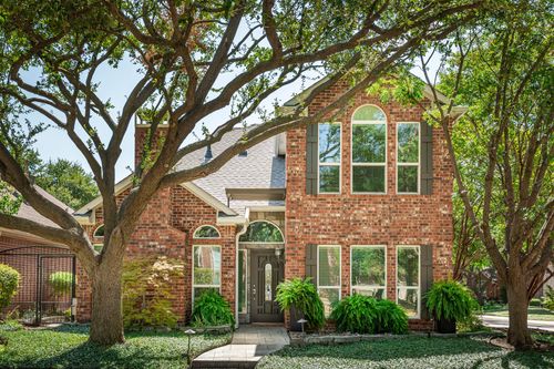 3720 Camden Ln, Addison, TX, 75001-7916 | Card Image