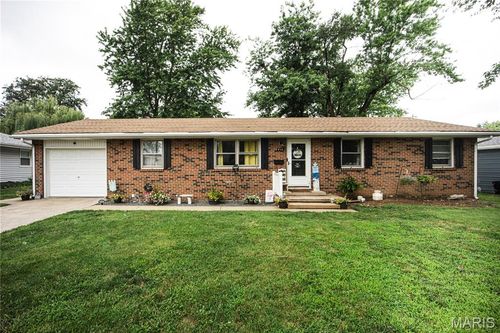 416 Wyoming St, Bethalto, IL, 62010-1739 | Card Image