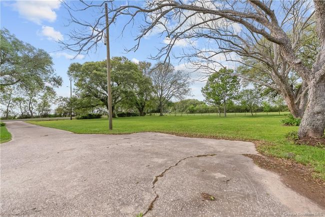 21182 Highway 99, House other with 4 bedrooms, 2 bathrooms and null parking in Welsh LA | Image 6