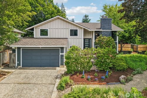 12004 81st Avenue Ne, Kirkland, WA, 98034 | Card Image