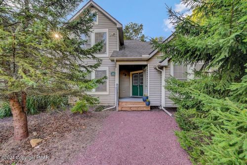 u179-179 Hawthorne Ct, Tannersville, PA, 18372-8910 | Card Image