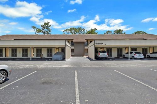 104-5809 Rattlesnake Hammock Rd, NAPLES, FL, 34113-3504 | Card Image